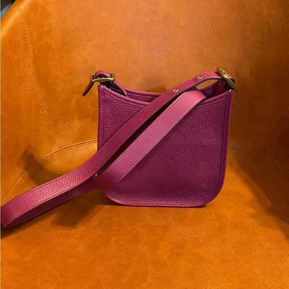 Coach Emory Crossbody 21 in hibiscus - Picture 2 of 7